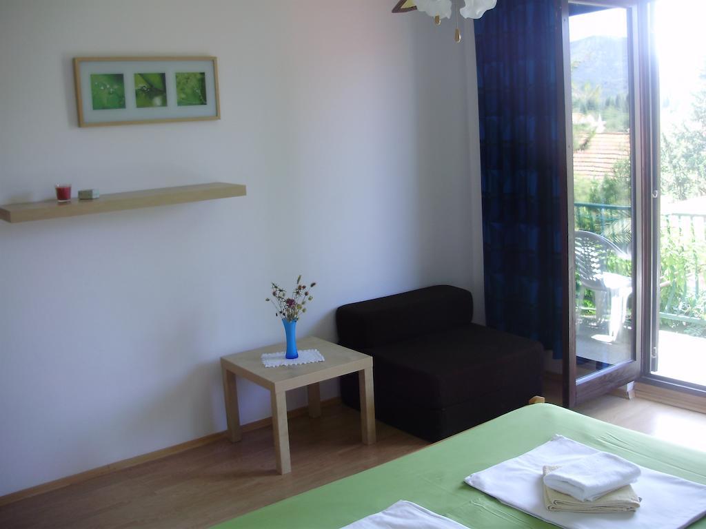Villa Welcome Vrboska Room photo