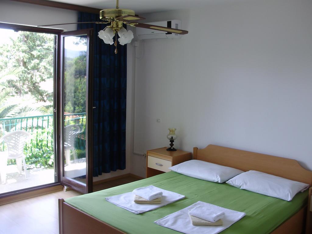 Villa Welcome Vrboska Room photo